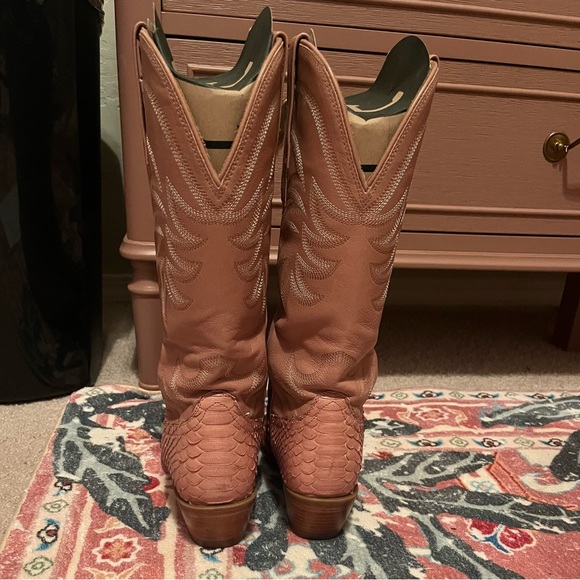 Tecovas Annie Dusty Rose Python Boots 6.5 - Picture 5 of 9